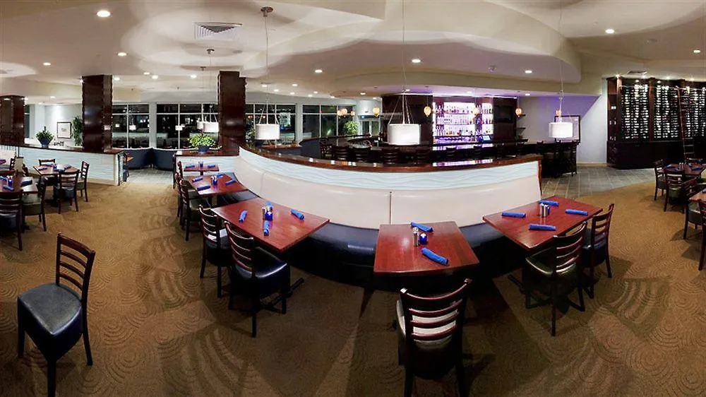 Wyndham Virginia Beach Oceanfront Hotel